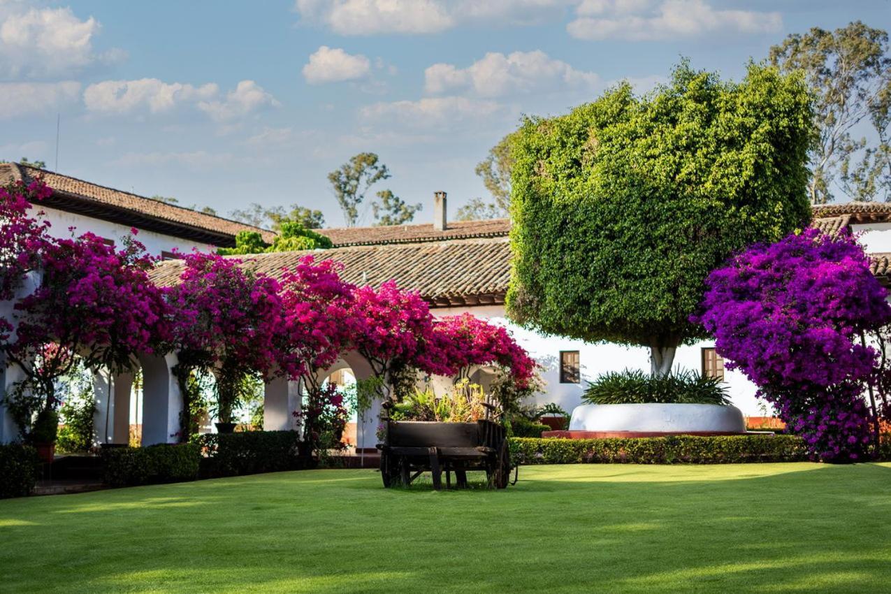 Best Western Plus Posada De Don Vasco Patzcuaro Exterior photo Hacienda San José de Jatibonico