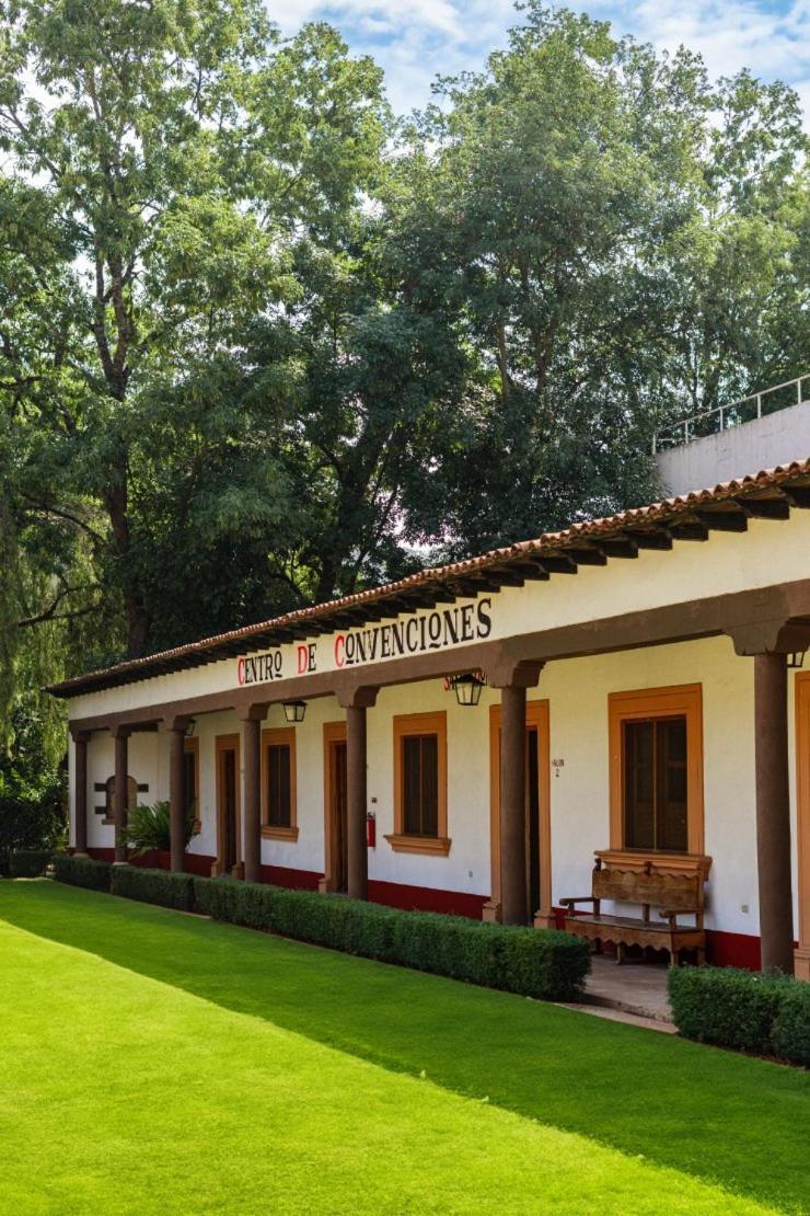 Best Western Plus Posada De Don Vasco Patzcuaro Exterior photo