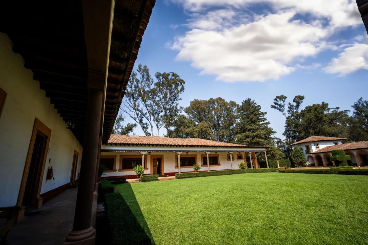 Best Western Plus Posada De Don Vasco Patzcuaro Exterior photo Hacienda San José